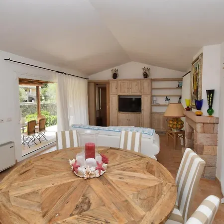 Villa Indipendente Piscina Privata E Vista Mare Cala Bitta