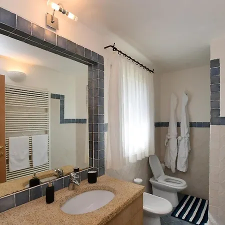 Villa Indipendente Piscina Privata E Vista Mare Cala Bitta