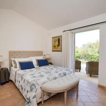 Indipendente Piscina Privata E Vista Mare Cala Bitta